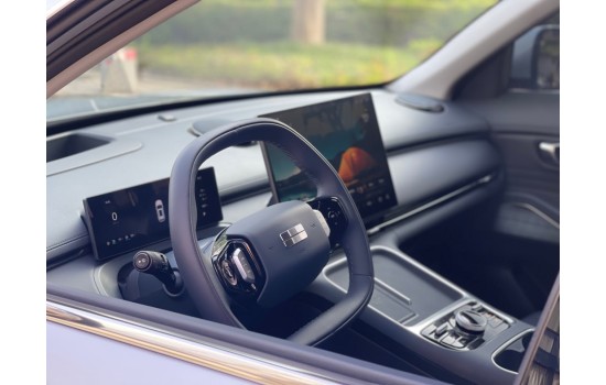 Geely Starship 7 EM-i, 200км Starship, 2025, модель 2026 года, пробег 8,1 тысяч км